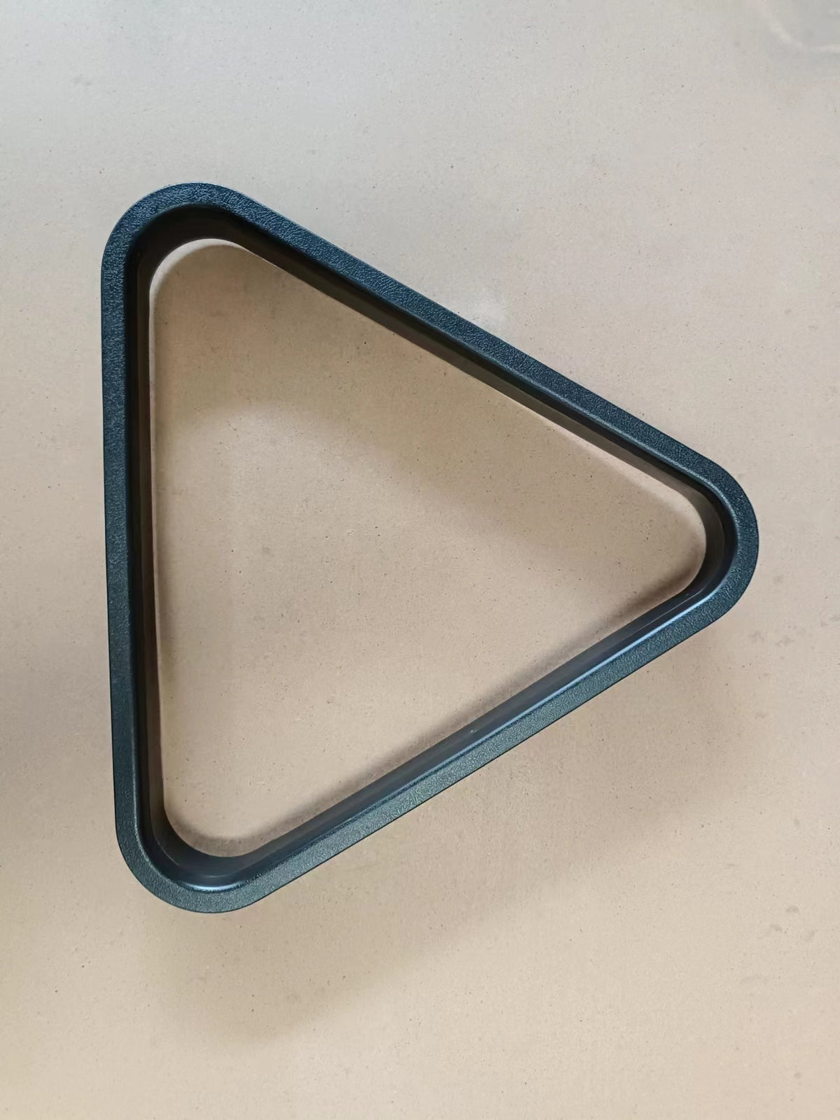 AC003