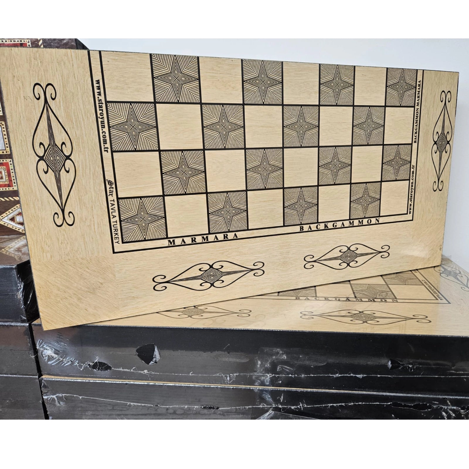 Backgammon game (standard size) 470W x 240H x 60D_1